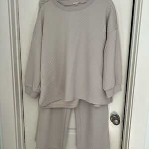 JODIFL Textured Lounge Set in Cream